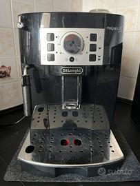 Macchina caffe De’Longhi Magnifica S