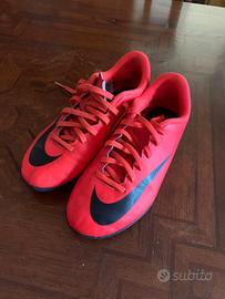 Cr7 hotsell scarpe calcetto