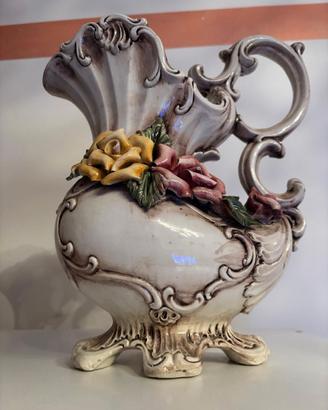 Brocca in ceramica decorata stile Bassano, vintage
