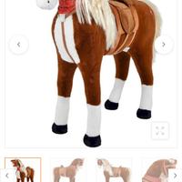 Cavallo gigante cavalcabile