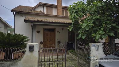 Bifamiliare - Notaresco