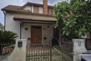 Bifamiliare - Notaresco