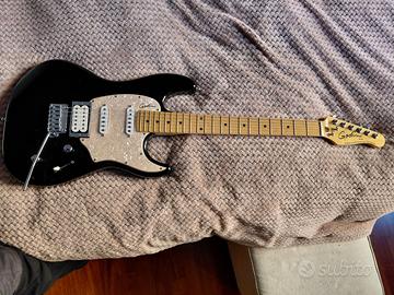 Chitarra elettrica Godin Session