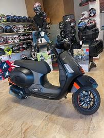VESPA GTS 125 SUPER