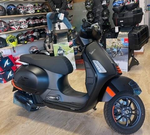 VESPA GTS 125 SUPER