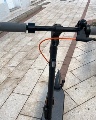 Monopattino Ninebot F65i