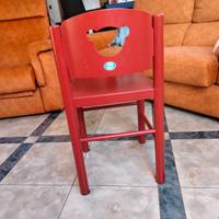 Sedia in legno rossa