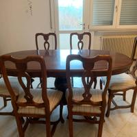 Tavolo ovale completo di 6 sedie