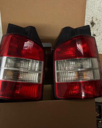 Fanali posteriori Vw T5 (09-15) con lampadine Led