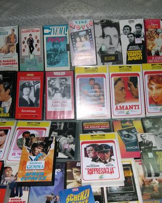 VHS CINEMA ITALIANO ORIGINALI 67 PZ ALCUNI TITOLI