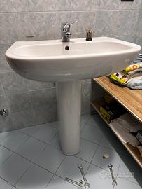 Lavandino + rubinetto