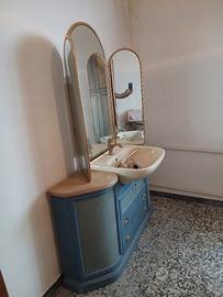 Mobile bagno vintage
