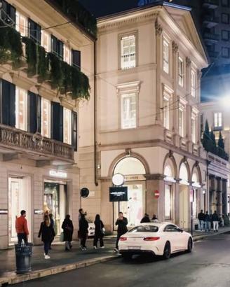 Immobile di 100 m² con 1 locale a Milano