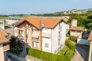 2 LOCALI A LESIGNANO DE' BAGNI