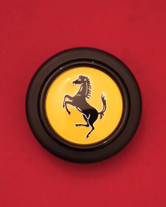 Calcson momo Ferrari