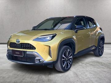 TOYOTA Yaris Cross 1.5 Hybrid 5p. E-CVT AWD-i Pr