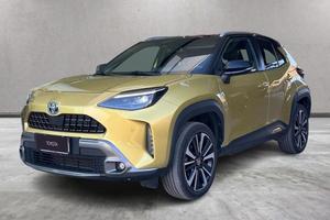 TOYOTA Yaris Cross 1.5 Hybrid 5p. E-CVT AWD-i Pr
