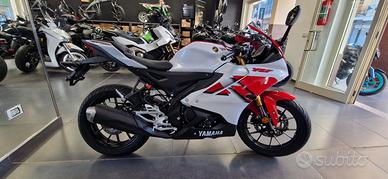 Yamaha YZF R125 Anniversary