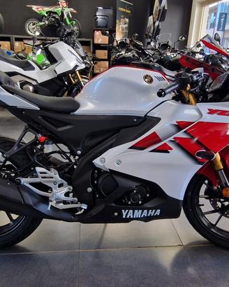 Yamaha YZF R125 Anniversary
