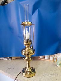 lampada da tavolo