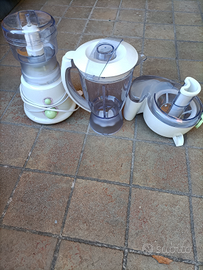 Piccolo robot da cucina