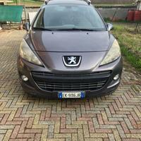 peugeot 207 anno 2011 allure 1600 cc. impianto gas
