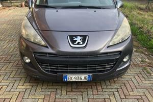 peugeot 207 anno 2011 allure 1600 cc. impianto gas