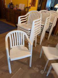 16 sedie bianche in plastica