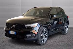 Volvo XC40 (2017-->) D4 AWD Geartronic R-design