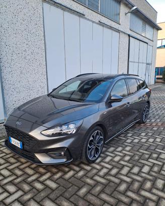 Ford focus sw 1.0 ecoboost st line co-pi 2019