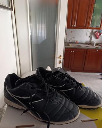 scarpini calcetto Diadora 