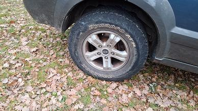 Cerchi in lega 7x16  5x139.7 kia gomme hankook at