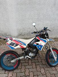 Moto Beta Motard 50 racing
