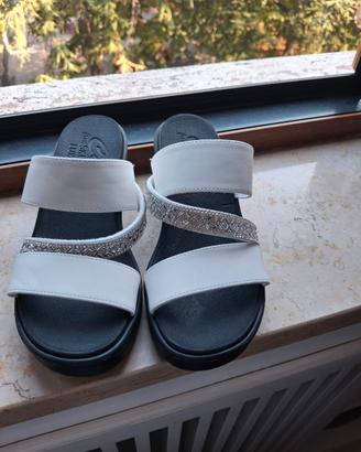 Sandali Skechers Rumble On - Sassy Dayz