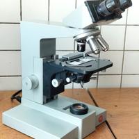 microscopio professionale leitz