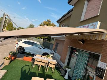 Ombrellone professionale 4x4 pari al nuovo