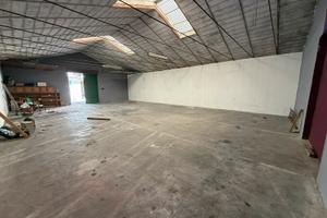 Magazzino uso deposito - 160 mq - San Paolo, Prato