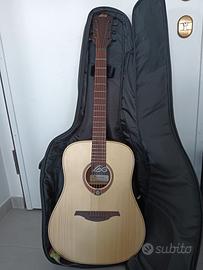 Chitarra classica come nuova