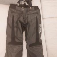 Pantaloni moto
