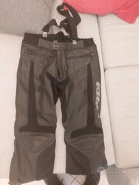 Pantaloni moto
