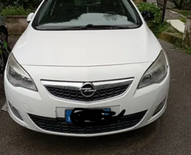 Opel Astra station wagon