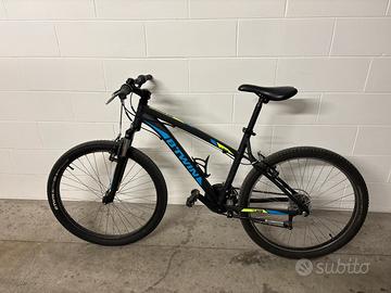 B-TWIN ROCKRIDER 340 - Mountain Bike