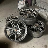 cerchi in lega Momo corse da 17"