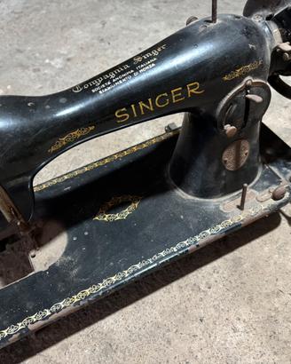 Macchina da cucire Singer