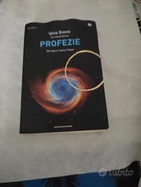 Libro Profezie di Sylvia Browne un po' rovinato
