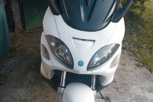 scooter piaggio x9 500 