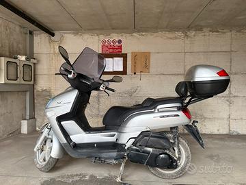 Yamaha Versity XC 300