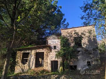 RUSTICO A TORRE DEL GRECO