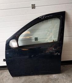Porta Anteriore SX Dacia Duster anno 2010/15