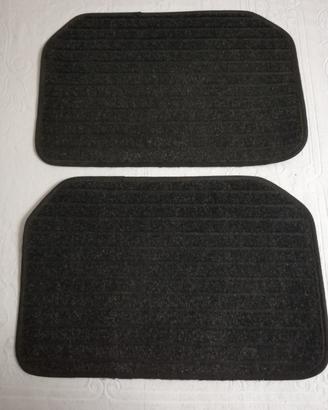 2 Tappetini posteriori auto lato destro sinistro